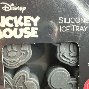 Givy - Disney Mickey Mouse Silicone Ice Tray